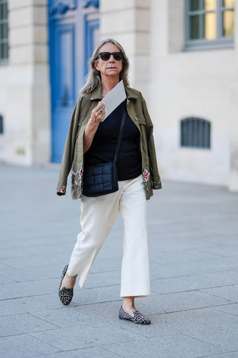 Embroidered Jacket Chic: Cream Pants with Olive Green — Nice Outfits 2027