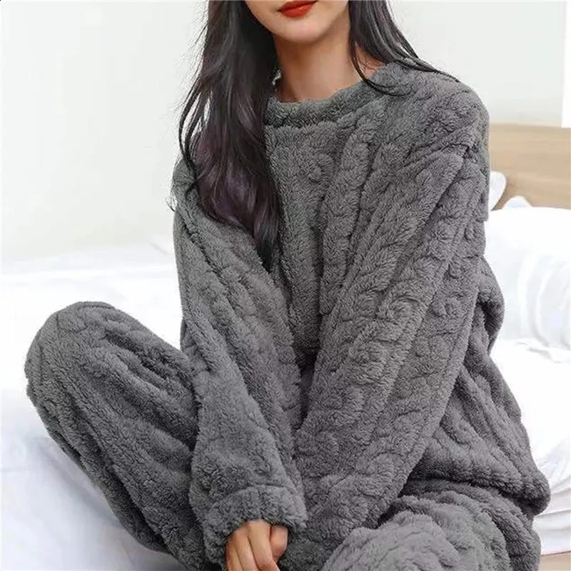 Grey Textured Fleece Pajama Set Grey Textured Fleece Pajama Set — Fleece Outfits 2027