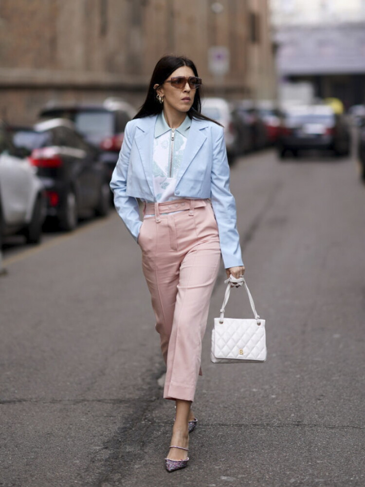 Cropped Blazer and Wide-Leg Trousers in Pastel Hues Cropped Blazer and Wide-Leg Trousers in Pastel Hues — Outfits 2027 for Short Women