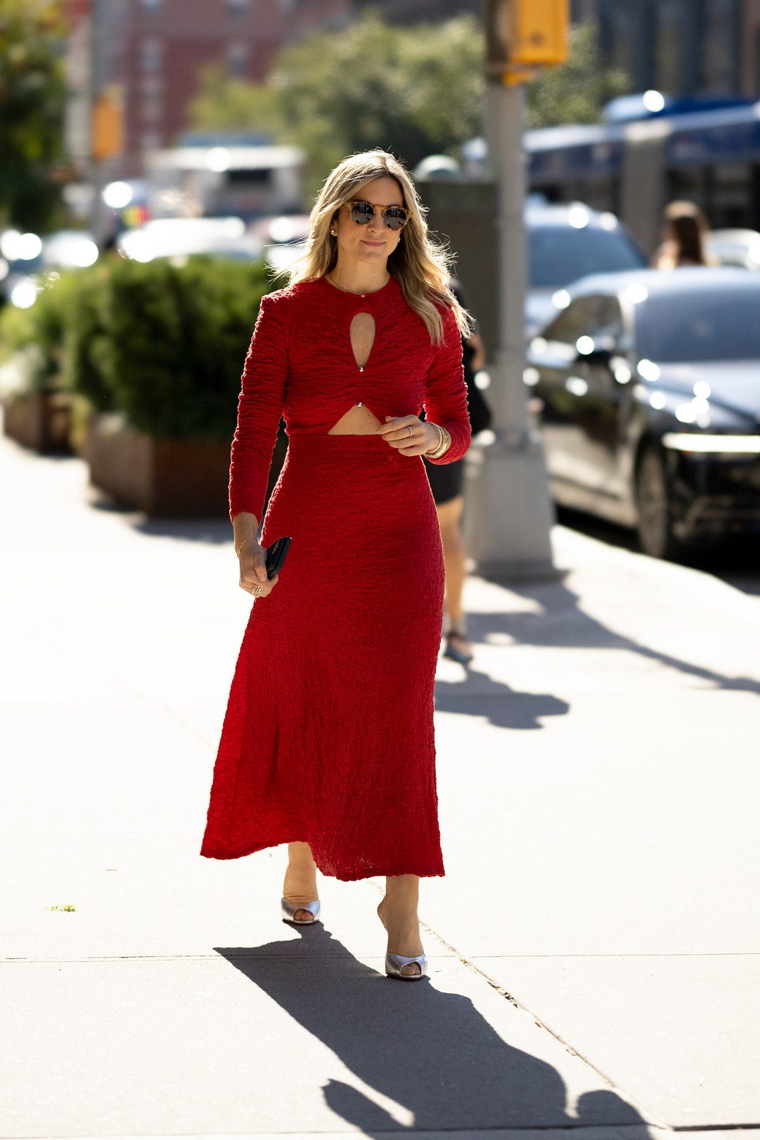 Vibrant Red Textured Knit Midi Dress with Keyhole Cut-Out Vibrant Red Textured Knit Midi Dress with Keyhole Cut-Out — Going Out Dresses 2027