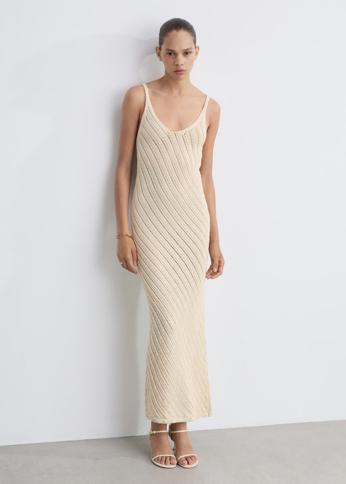 Beige Knitted Maxi Dress with Diagonal Pattern Beige Knitted Maxi Dress with Diagonal Pattern — Beach Dresses 2027