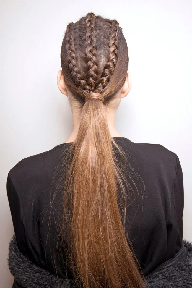 Collarbone Visual Idea — Headband Hairstyles 2027