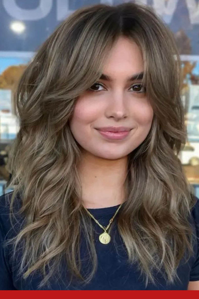 Collarbone Ash Blonde Lob Collarbone Ash Blonde Lob — Medium Haircuts 2027