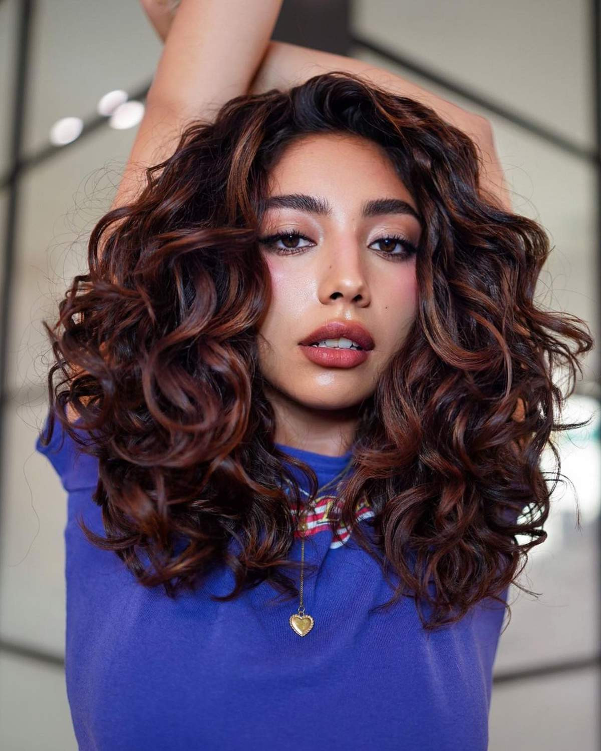 Collarbone Shag With Lived-In Balayage Collarbone Shag With Lived-In Balayage — Hair Color 2027 for Brown Eyes