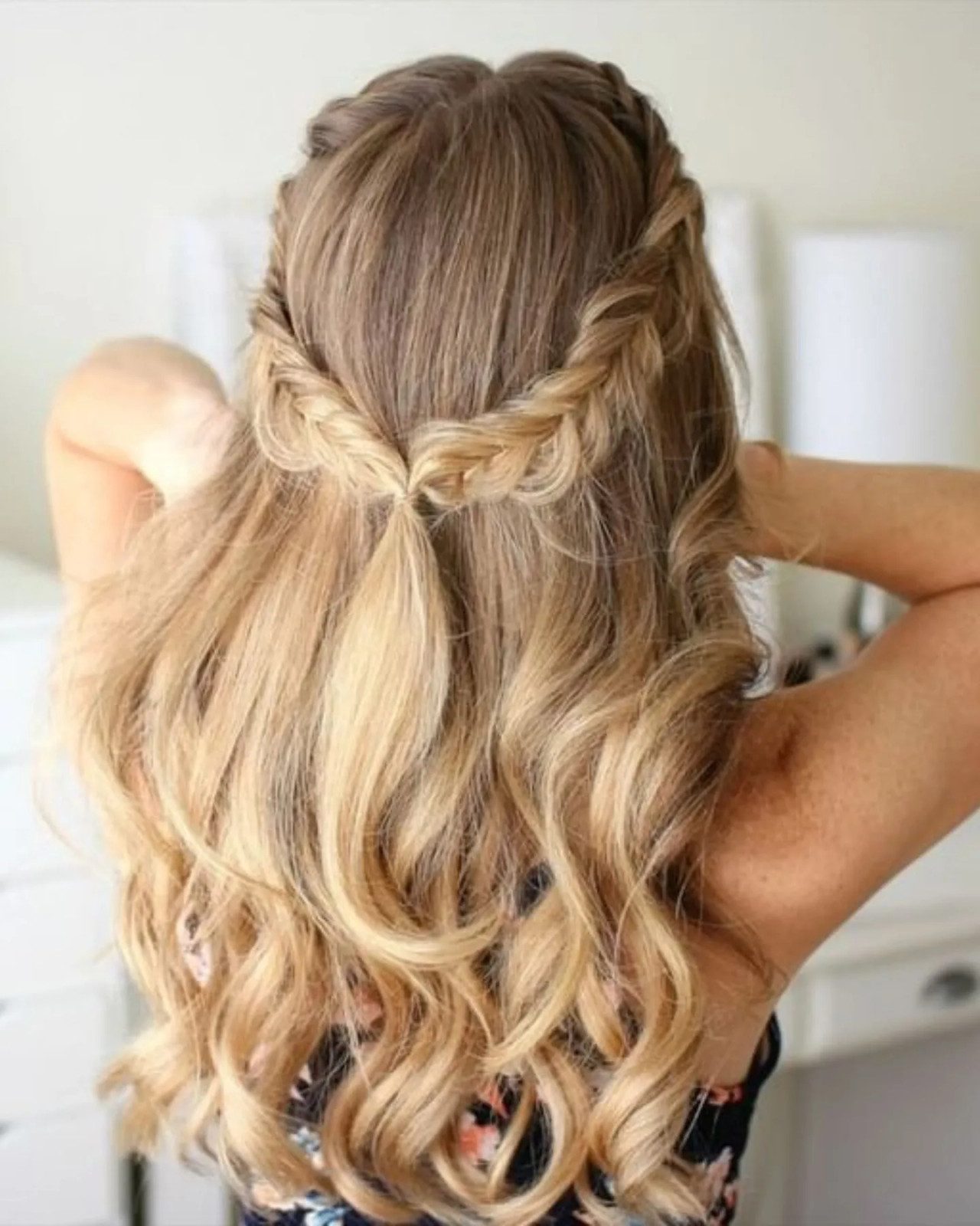 Half-Up Half-Down With Face-Framing Curls — Prom Hairstyles 2027 for Curly Hair