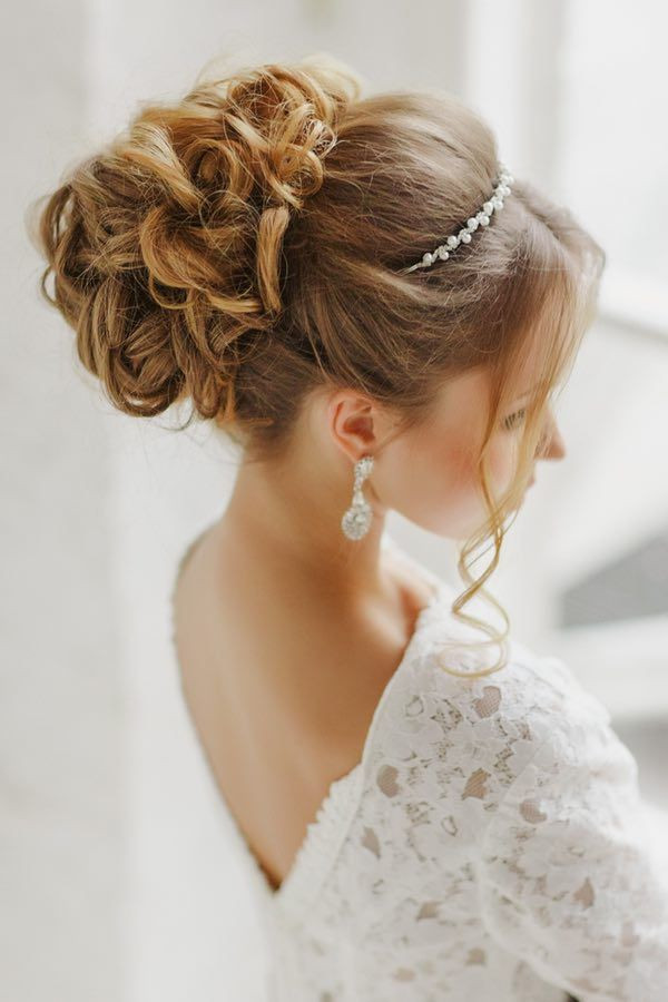 No Bangs Visual Idea — Prom Hairstyles 2027 for Curly Hair