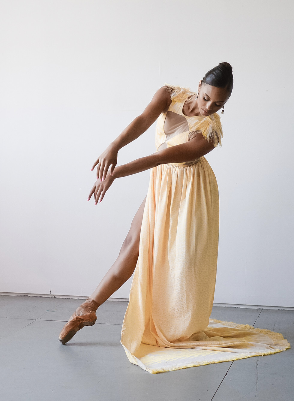 Mid-Back Visual Idea Mid-Back Visual Idea — Dance Hairstyles 2027