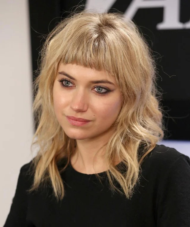 Collarbone Textured Light Blonde Mullet With Baby Bangs Collarbone Textured Light Blonde Mullet With Baby Bangs — Baby Bangs 2027