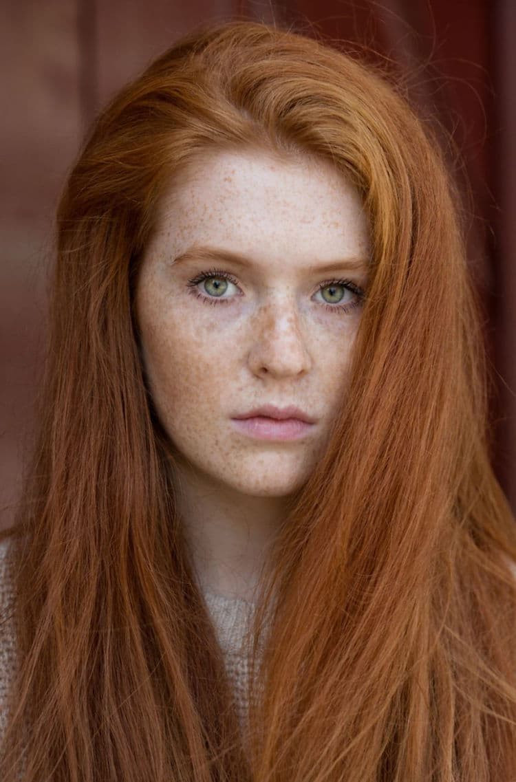 Shoulder Visual Idea Shoulder Visual Idea — Natural Red Hair 2027
