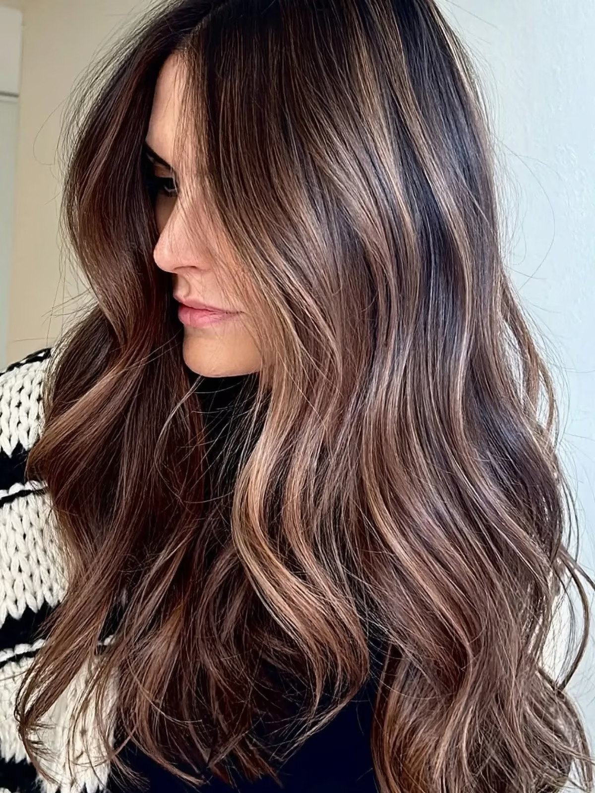 Mid-Back Rich Brown With Subtle Honey Highlights — Honey Brown Hair 2027