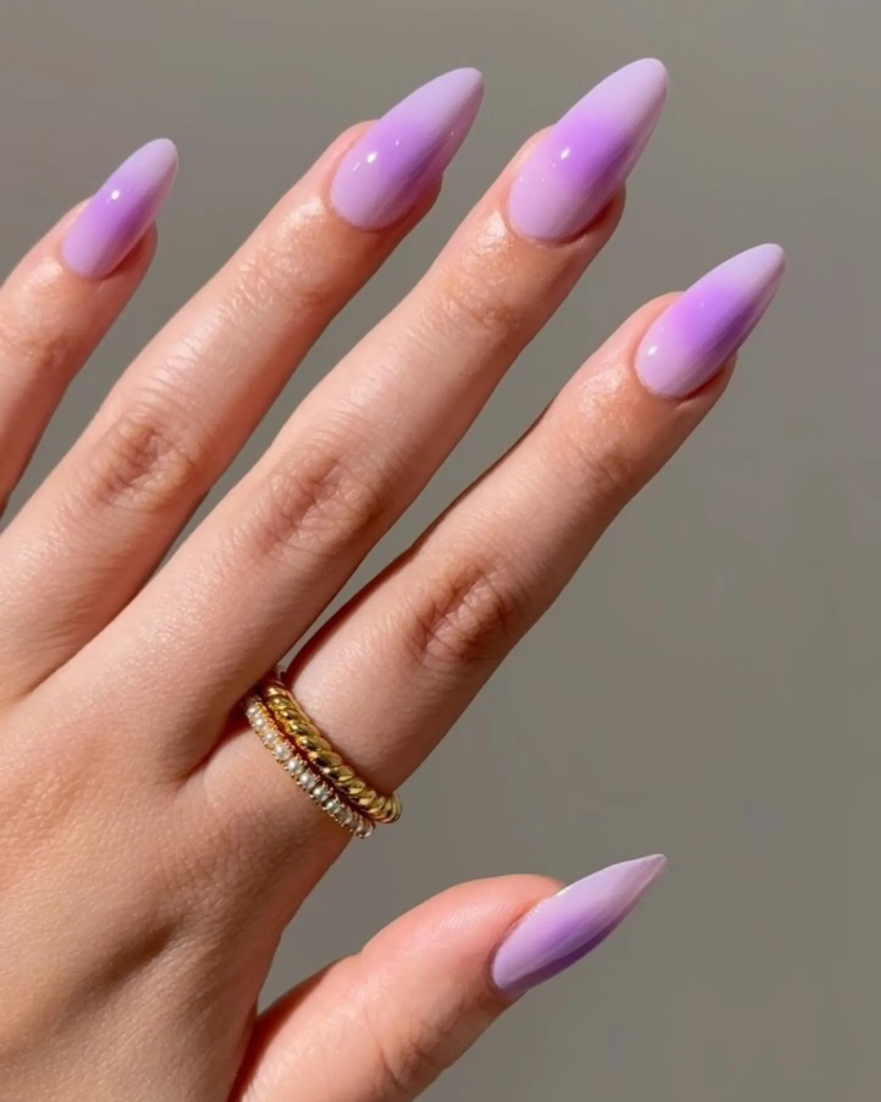 Light Pink To Lavender Aura Stiletto Nails — Aura Nails 2027