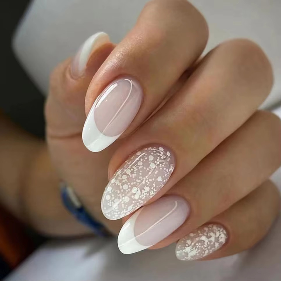 Visual Idea — With A Gold Ring On The Ring Finger Visual Idea — With A Gold Ring On The Ring Finger — Press On Nails 2027