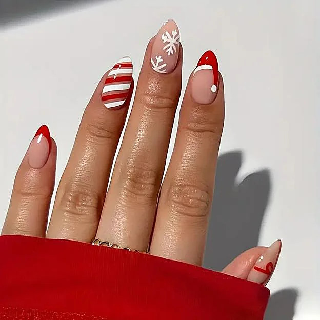 Medium Almond Festive Motif Variety Medium Almond Festive Motif Variety — Christmas Nails 2026