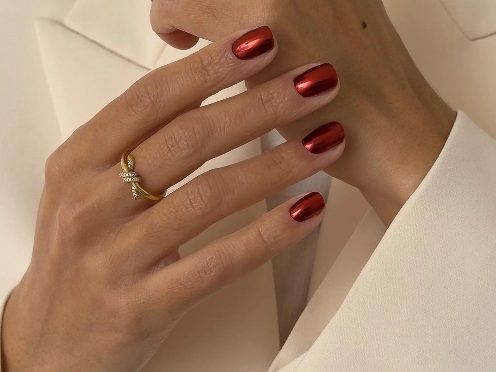 Chrome Visual Idea Chrome Visual Idea — Christmas Nails 2026