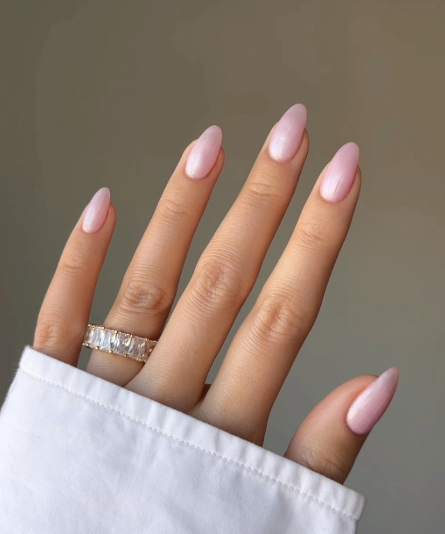 Light Pink Pearlescent Shimmer — Baby Pink Nails 2027
