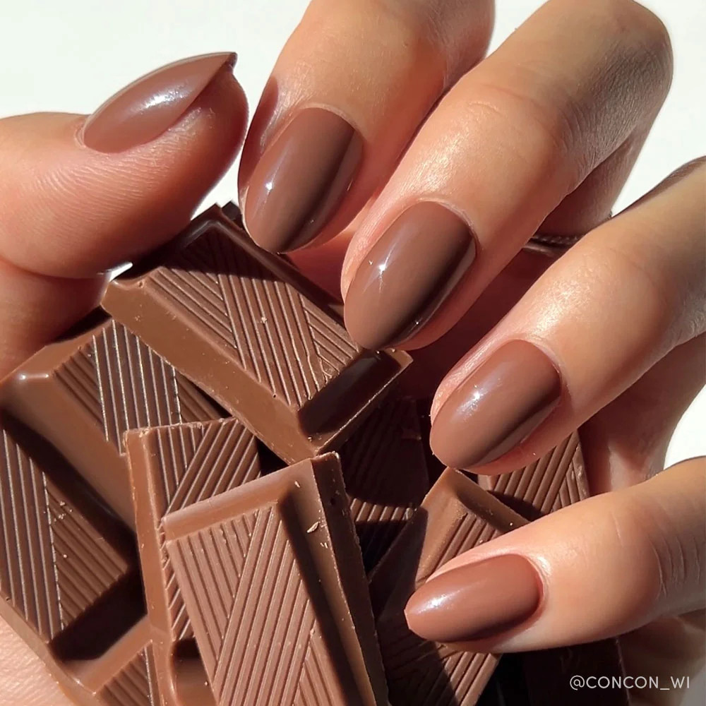 Creamy Glossy Milk Chocolate Oval Nails Creamy Glossy Milk Chocolate Oval Nails — Chocolate Brown Nails 2027