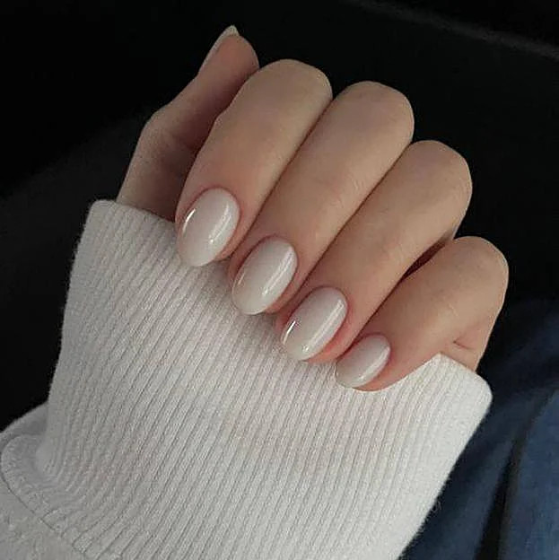 Short Oval Visual Idea — Nail Shapes 2027