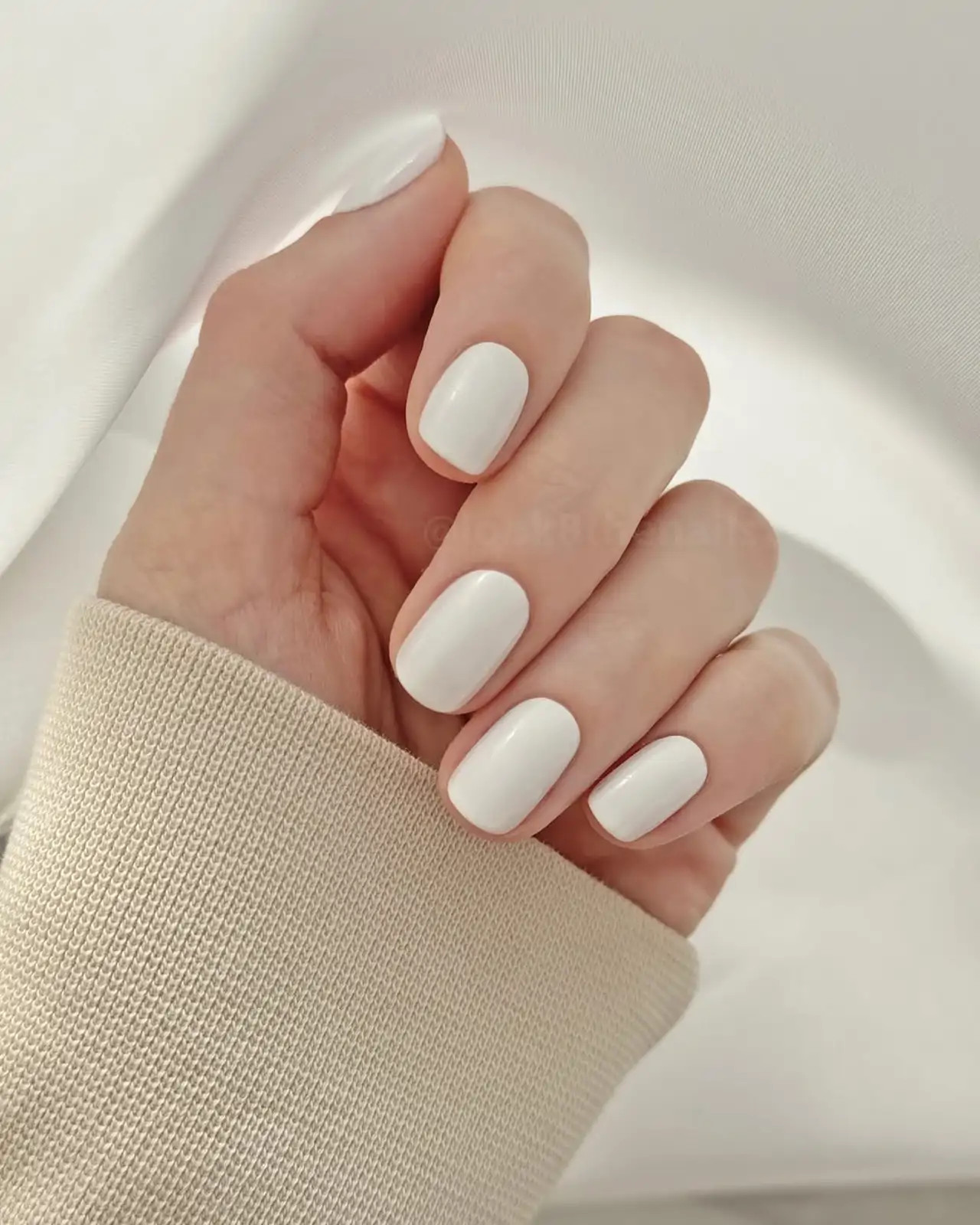 Opaque Milky White Glossy Oval Nails Opaque Milky White Glossy Oval Nails — Nails 2027 for Fair Skin