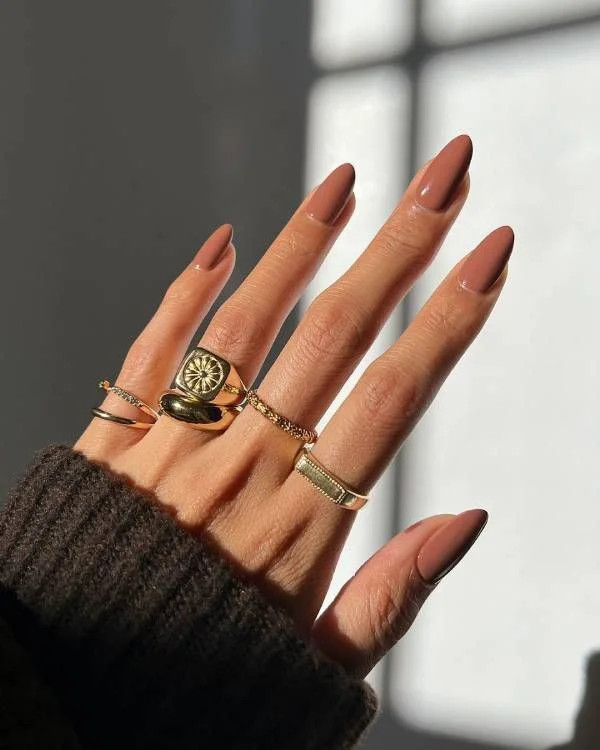 Glossy Visual Idea Glossy Visual Idea — Nails 2027 for Everyday