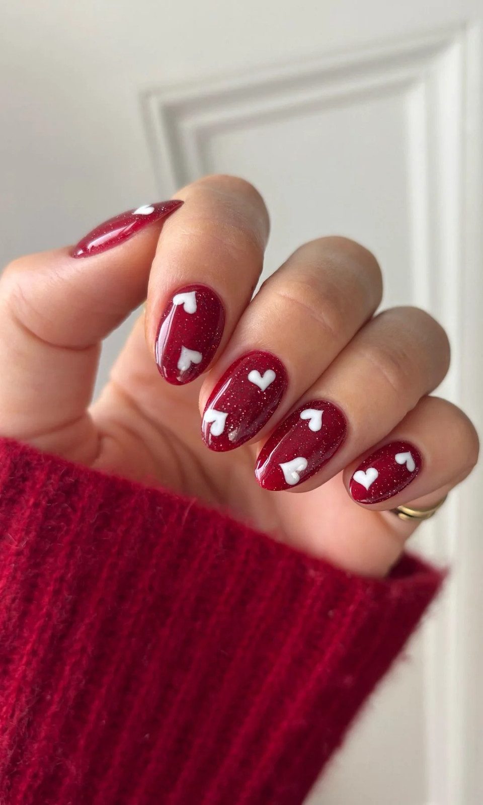 Deep Red with Gold Glitter and Heart Decals Deep Red with Gold Glitter and Heart Decals — Nails 2027 for Blondes