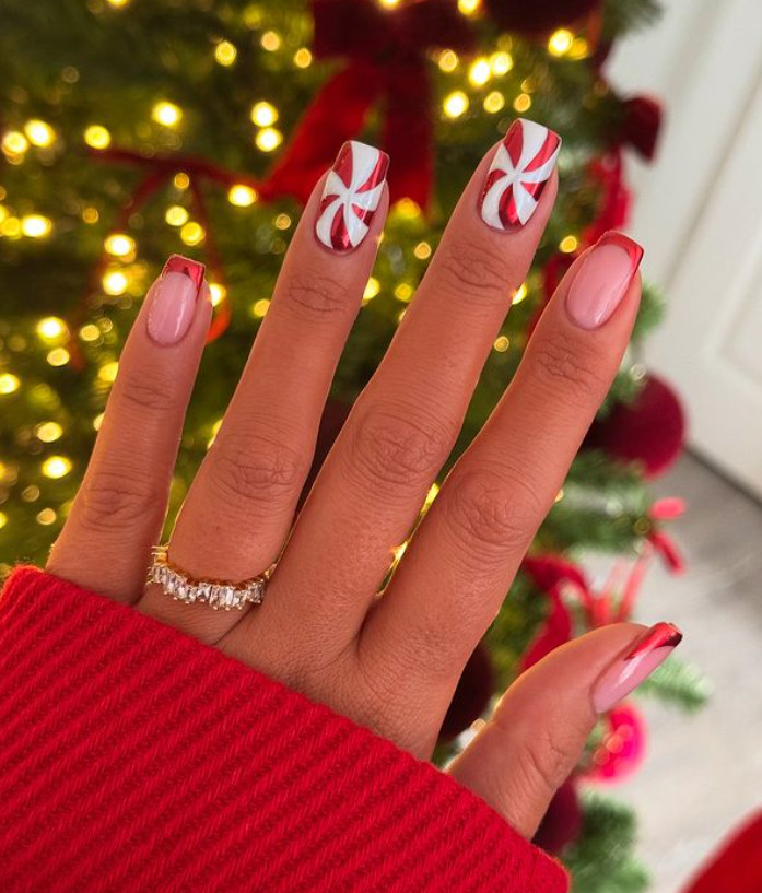 Medium Square White Candy Cane Swirls Medium Square White Candy Cane Swirls — Christmas Square Nails 2026