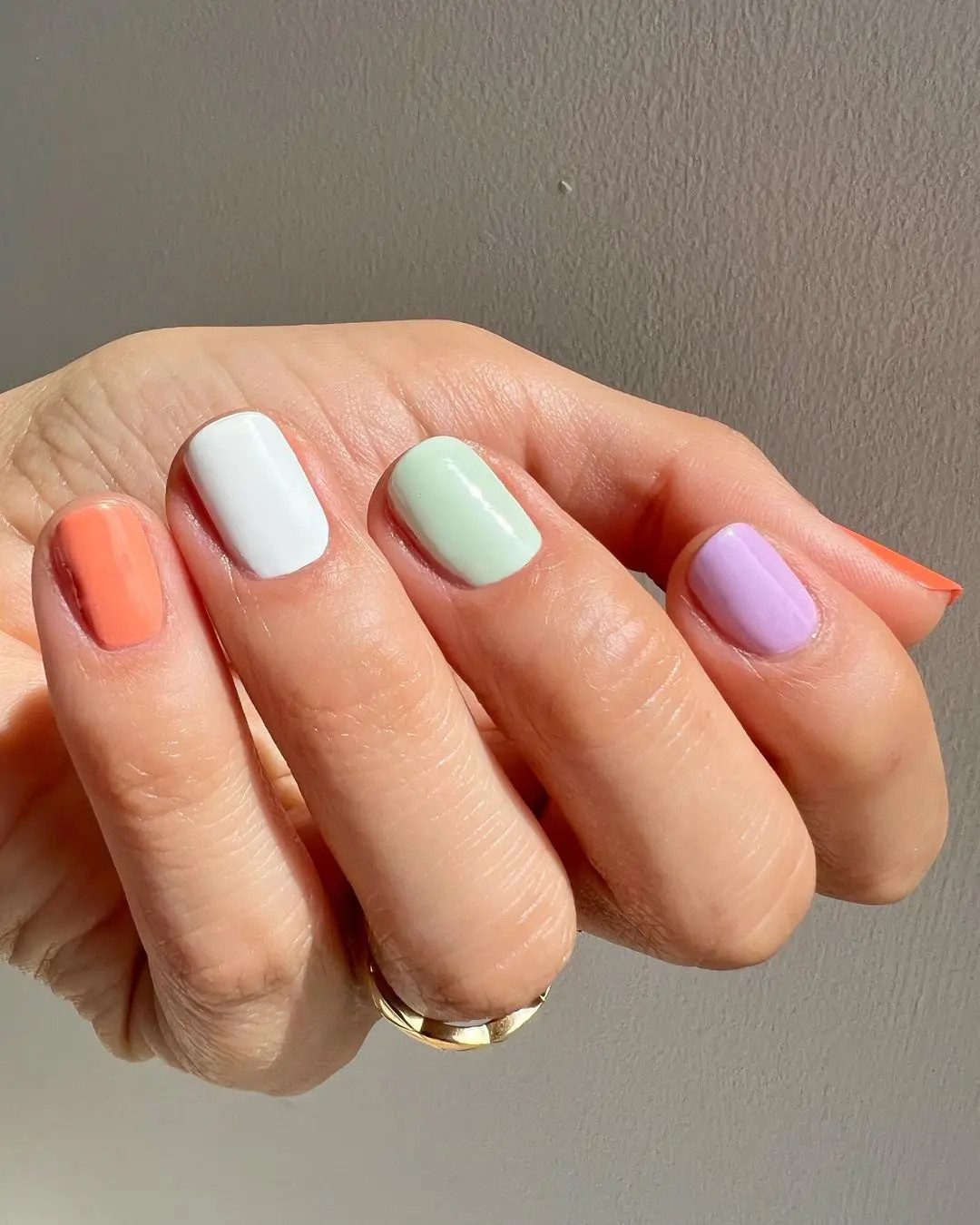 Multi Color Cheerful Skittle Oval Nails Multi Color Cheerful Skittle Oval Nails — Simple Summer Nails 2027