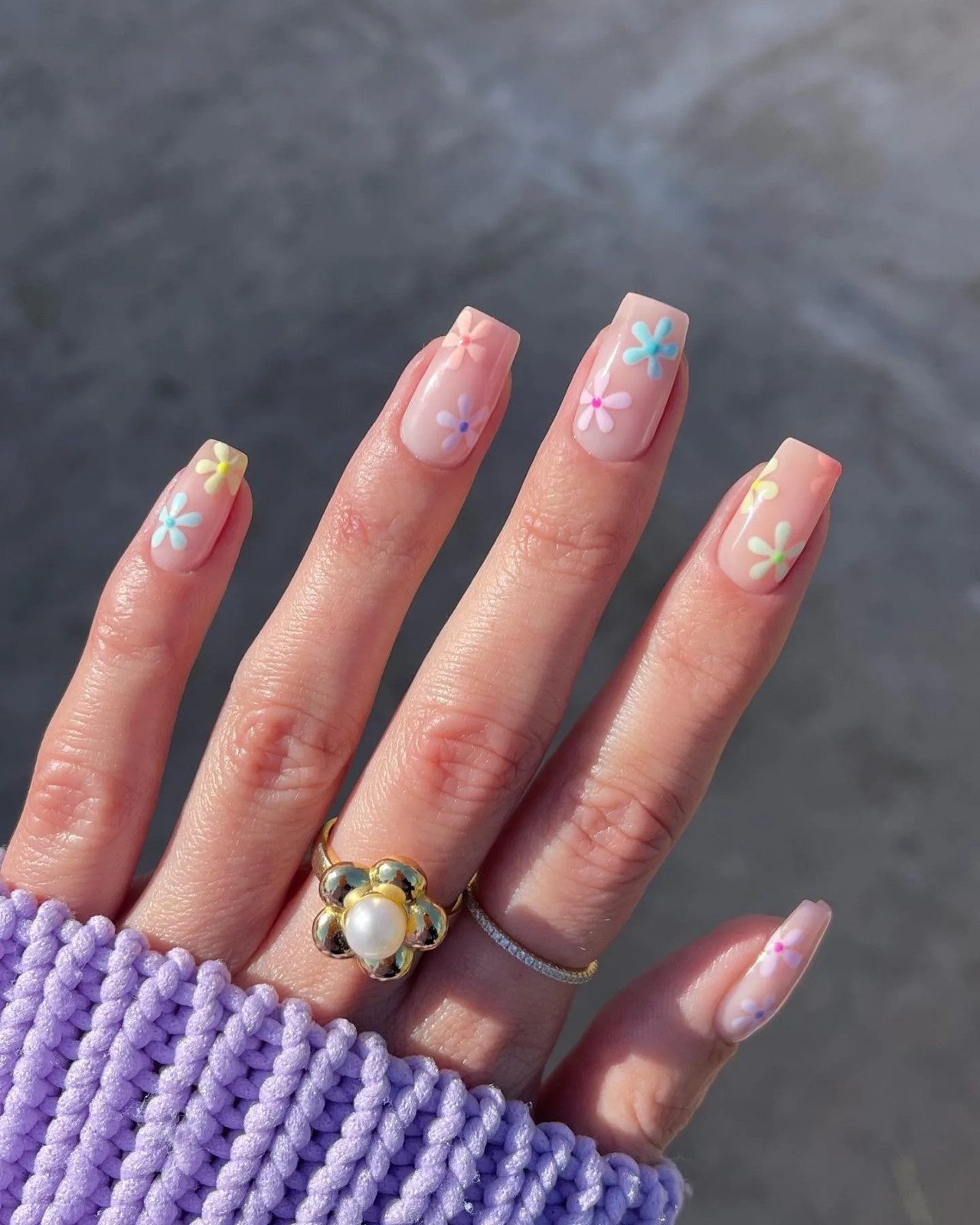 Small Pastel Flowers On All Nails Visual Idea Small Pastel Flowers On All Nails Visual Idea — Simple Summer Nails 2027