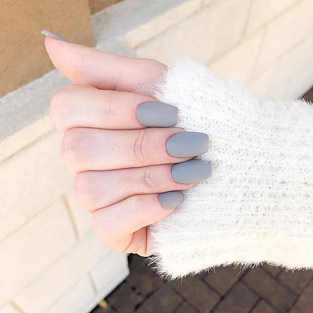 Matte Medium Gray Short Square Nails — Close-Up Take Matte Medium Gray Short Square Nails — Close-Up Take — Winter Gray Nails 2027