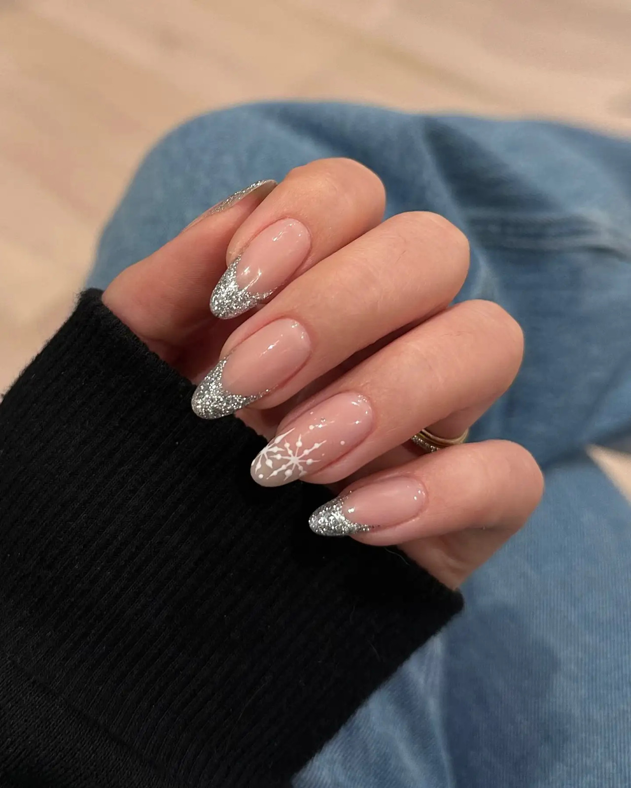 Sheer Pink Glitter French Snowflake Nails Sheer Pink Glitter French Snowflake Nails — Winter Pink Nails 2027