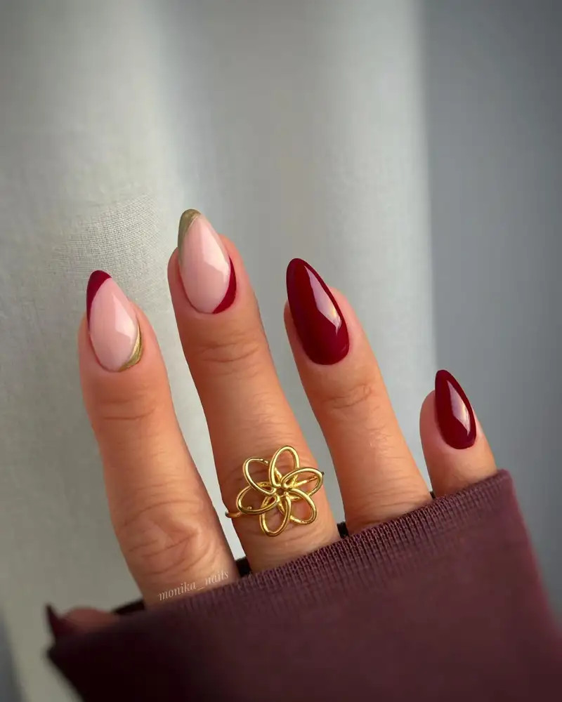 French Tip With A Gold Accent Line Visual Idea French Tip With A Gold Accent Line Visual Idea — Simple Winter Nails 2027