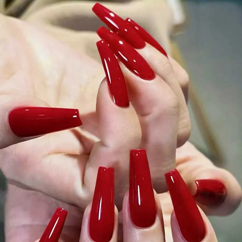 Deep Glossy Burgundy Coffin Nails Deep Glossy Burgundy Coffin Nails — Gothic Coffin Nails 2027