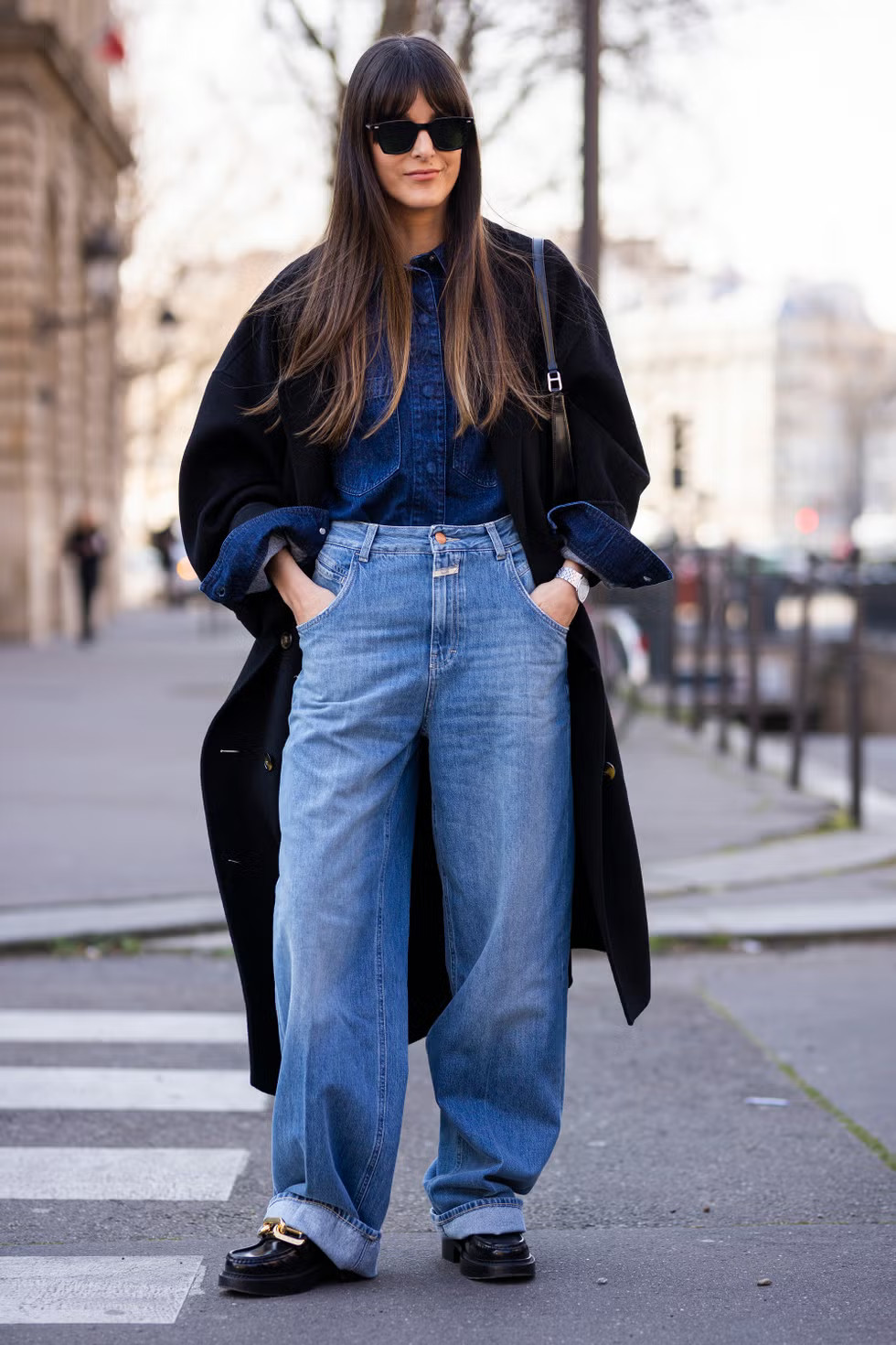 Party Ready: High-Waisted Jeans with a Sparkly Top Party Ready: High-Waisted Jeans with a Sparkly Top — High Waisted Jeans 2027