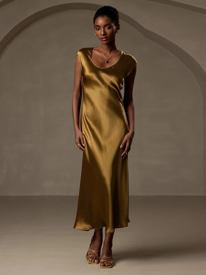 Satin Outfit Idea Satin Outfit Idea — Cute Brunch Dress 2027