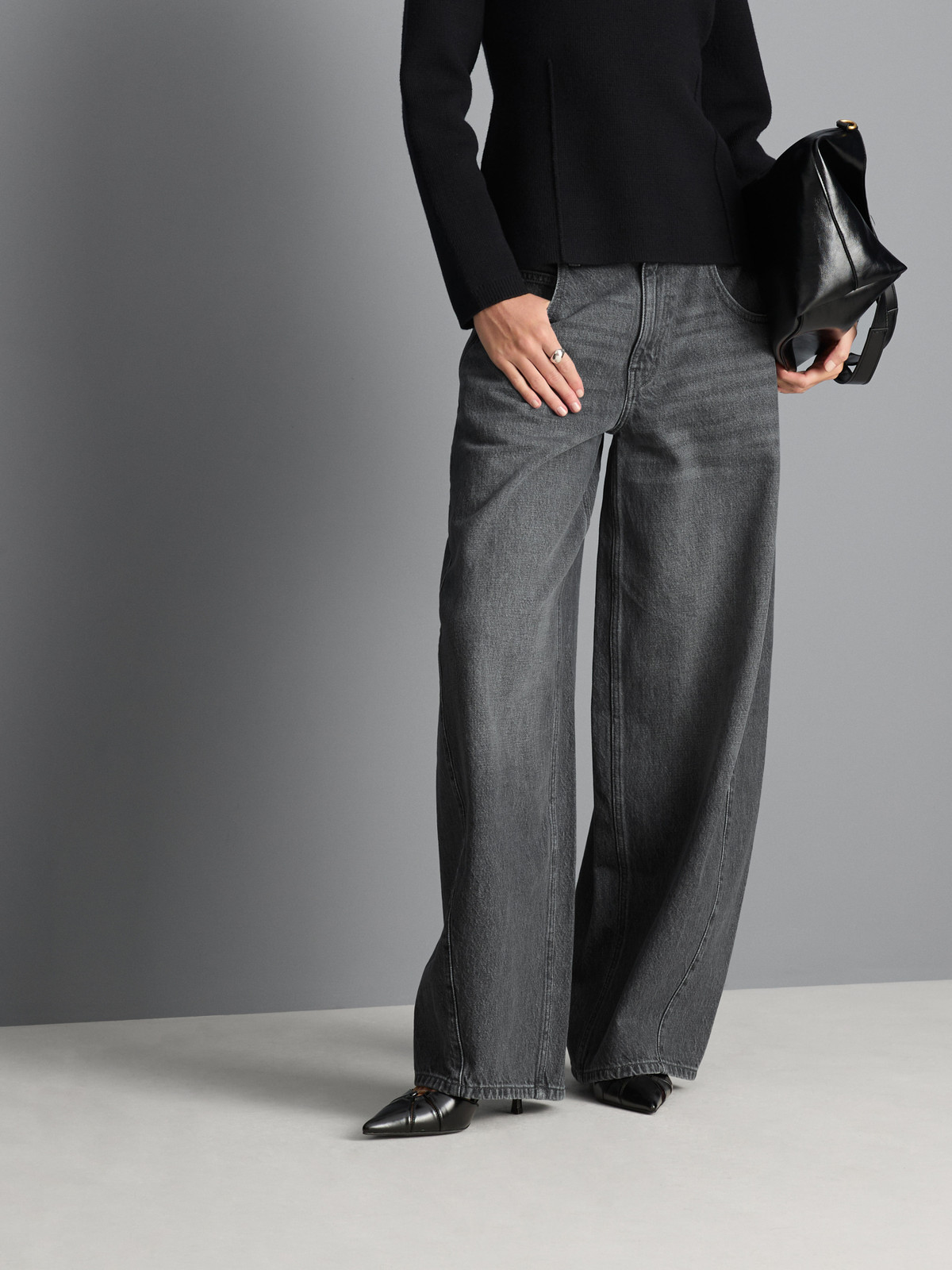 Dark Grey Wide-Leg Denim Jeans for a Chic Casual Vibe Dark Grey Wide-Leg Denim Jeans for a Chic Casual Vibe — New Years Eve Outfits 2027 with Pants