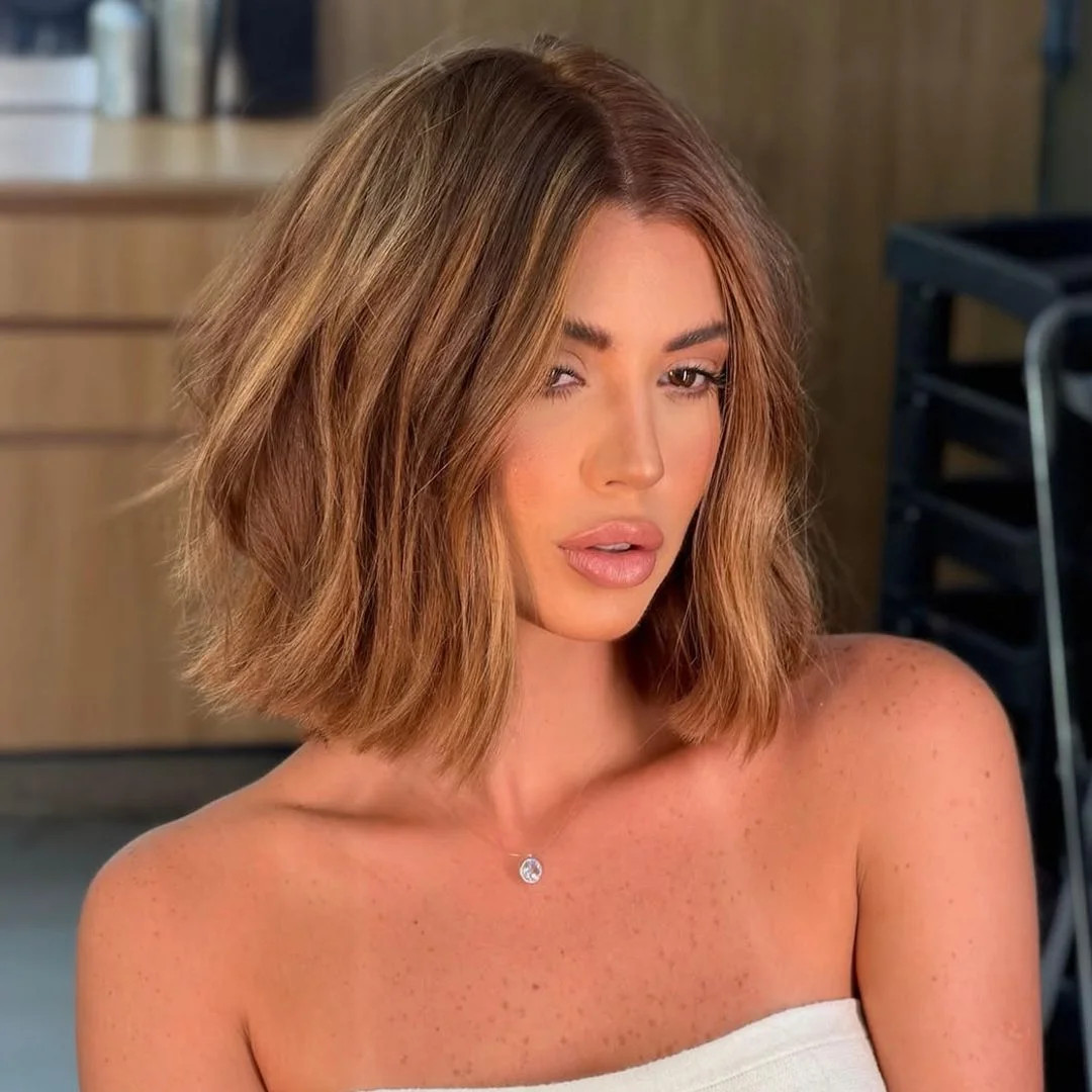 Collarbone Bob With Sun-Kissed Balayage — Highlights Bob 2027