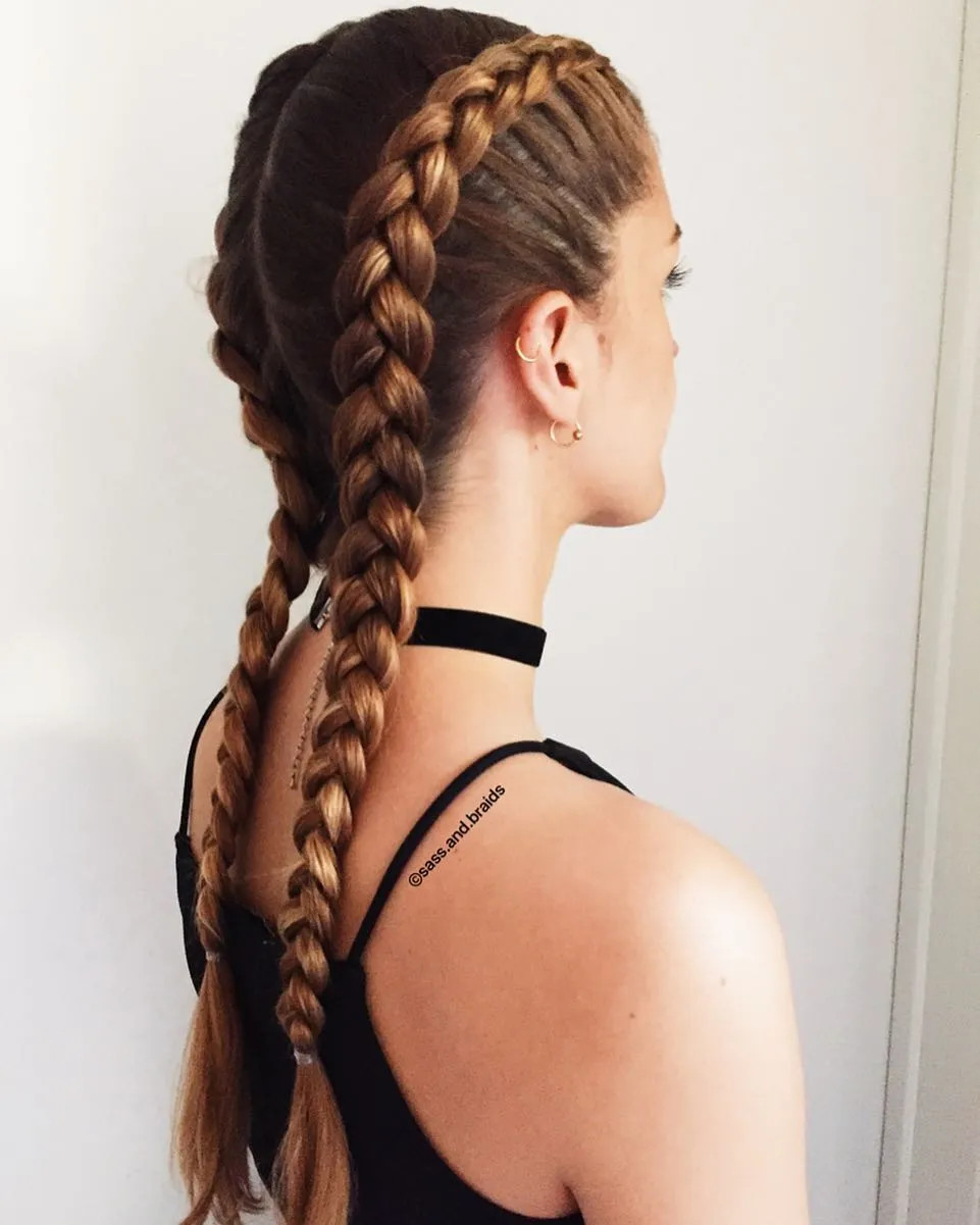 Mid-Back Visual Idea — Yoga Hairstyles 2027