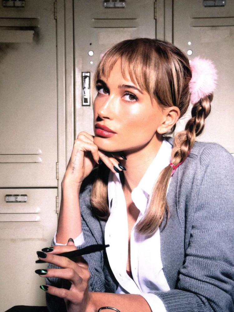 Dark Blonde Visual Idea Dark Blonde Visual Idea — 90s Hairstyles 2027