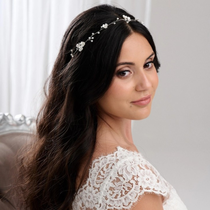 Half-Up Waves With Floral Pearl Headband Half-Up Waves With Floral Pearl Headband — Pearl Headband Hairstyles 2027