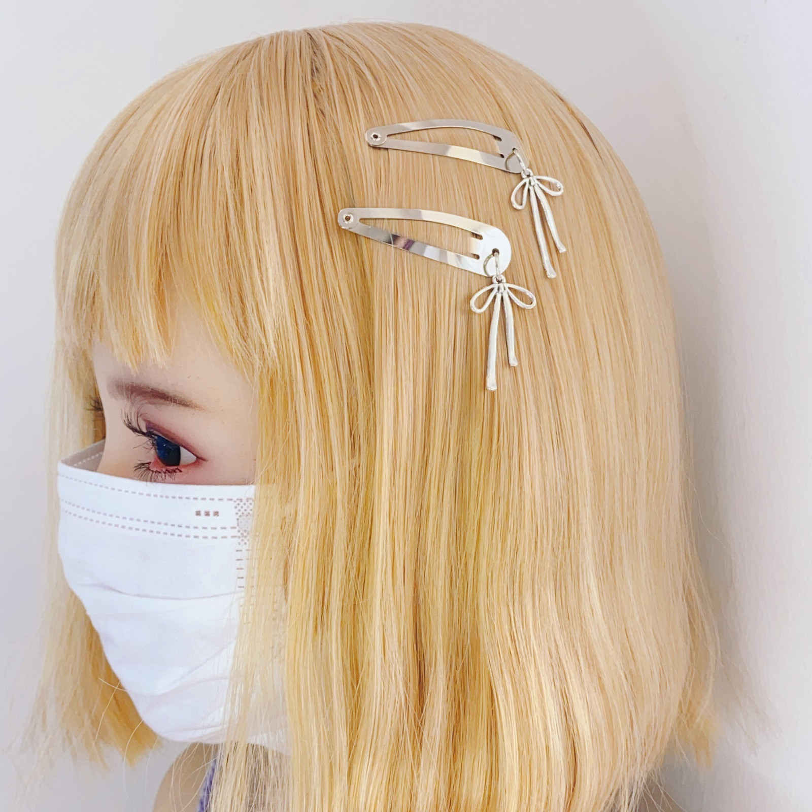 Chin Visual Idea — Y2K Bangs 2027