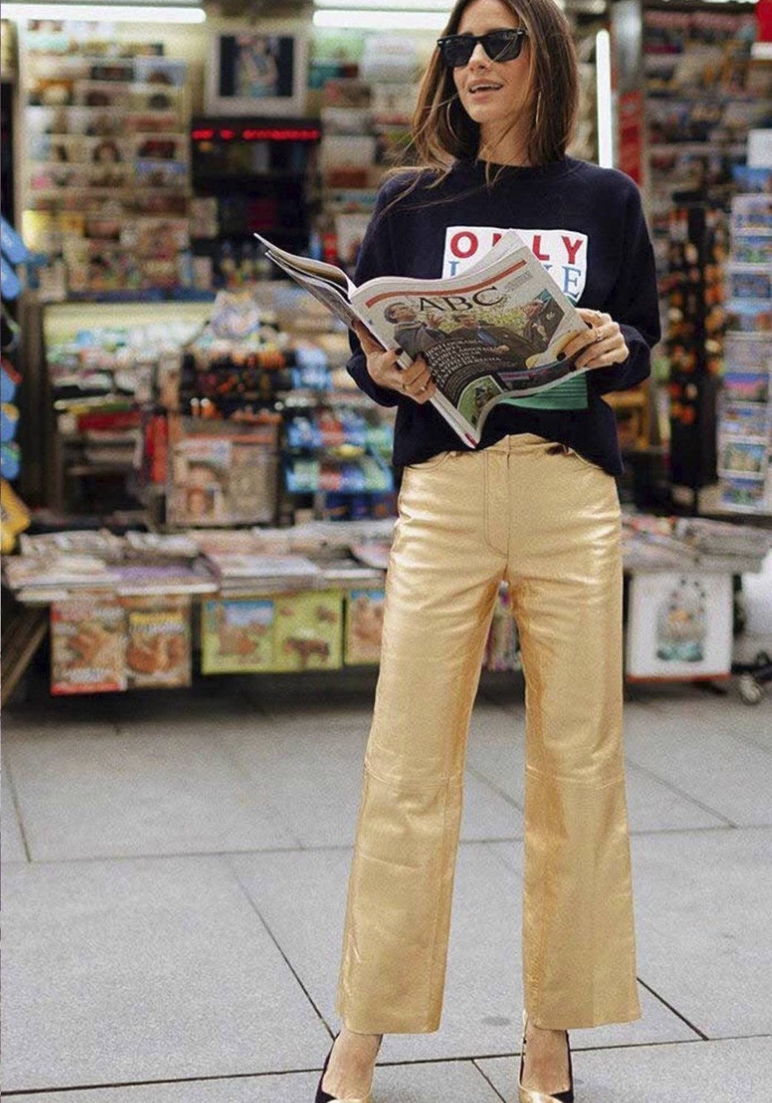 Casual Outing: Navy Sweater with Gold Trousers Casual Outing: Navy Sweater with Gold Trousers — Gold Outfits 2027