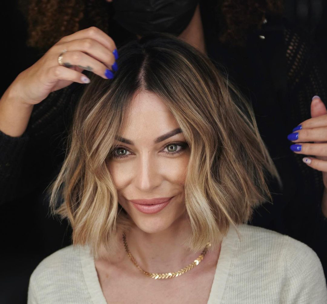 Chin Bob Dark Brown Balayage Chin Bob Dark Brown Balayage — Balayage on Thin Hair 2027