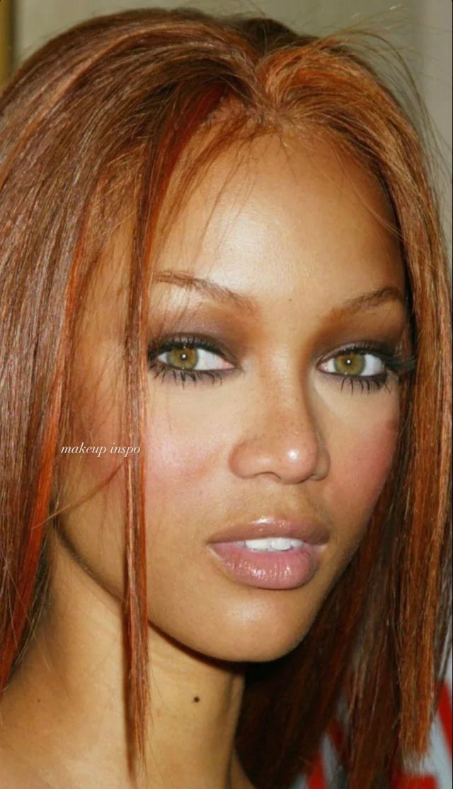 Collarbone Visual Idea — Y2K Hair Color 2027