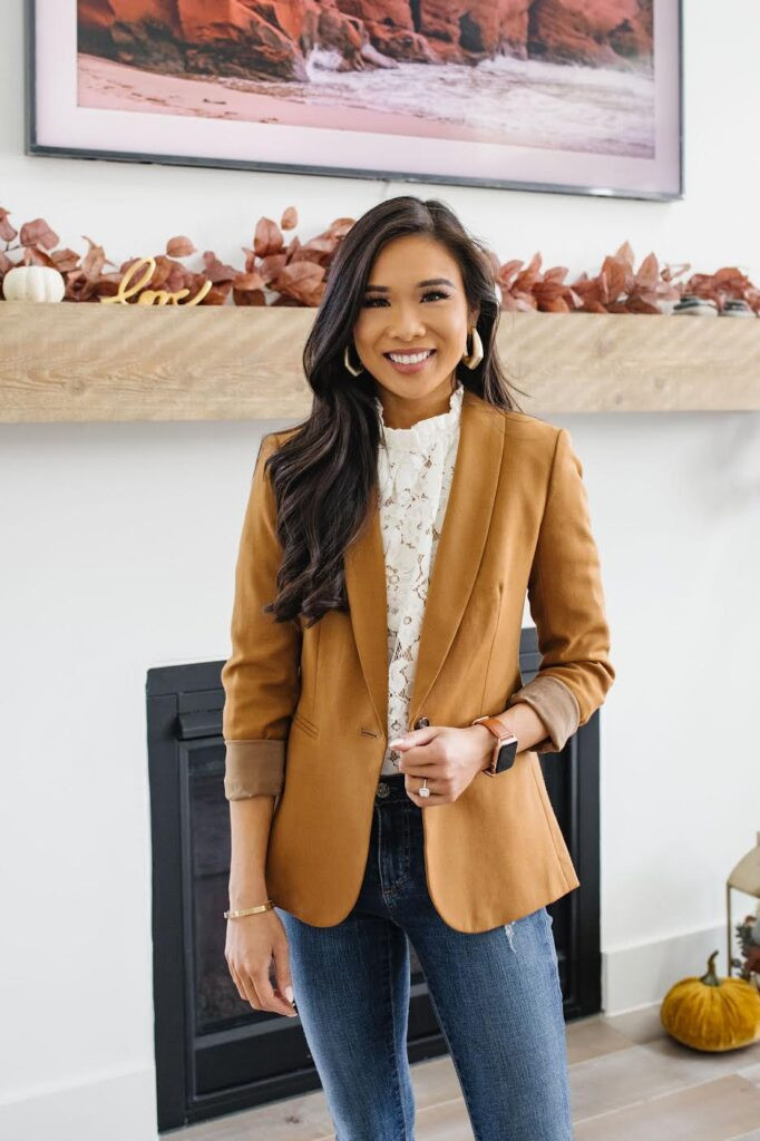 Classic Navy Suit with Crisp White Shirt for Timeless Business Appeal Classic Navy Suit with Crisp White Shirt for Timeless Business Appeal — Realtor Outfits 2027