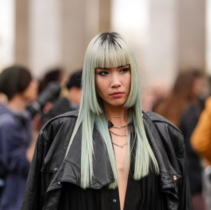 Pastel Mint Green Blunt Cut With Bangs Pastel Mint Green Blunt Cut With Bangs — Summer Hairstyles 2027