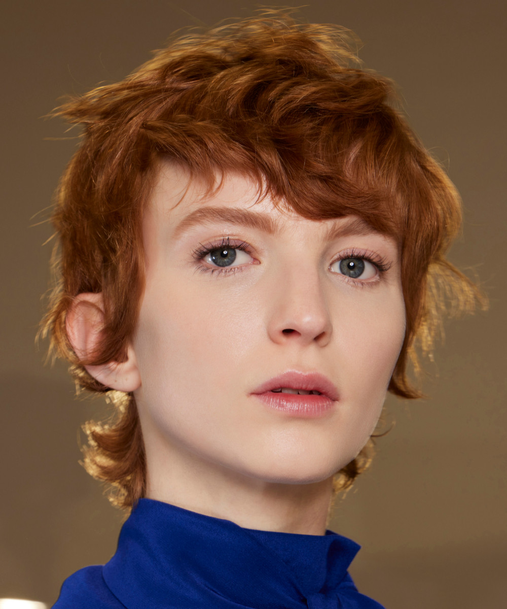 Fiery Red Wavy Pixie With Volume Fiery Red Wavy Pixie With Volume — Pixie Haircuts 2027