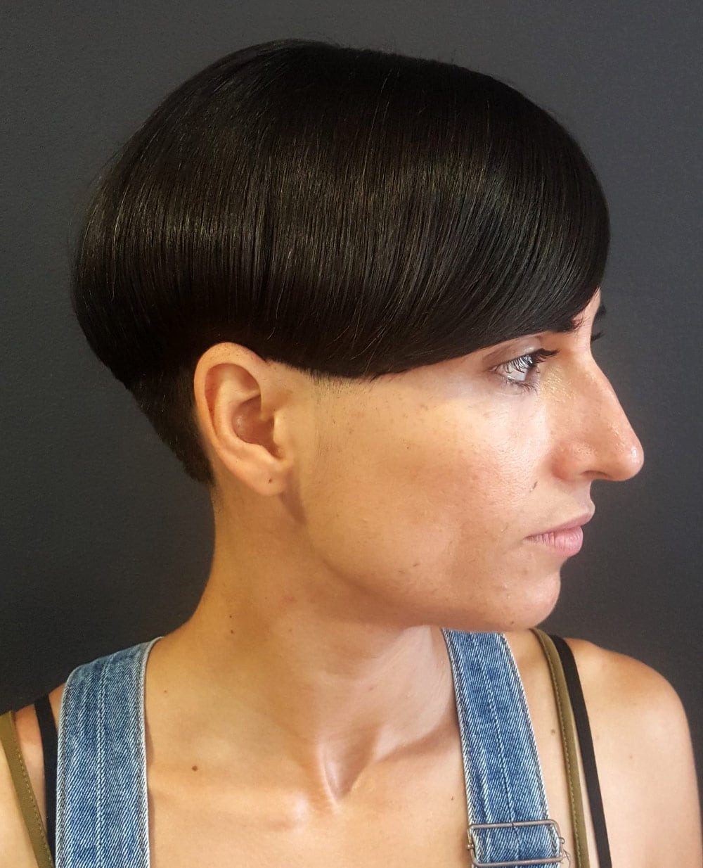 Smooth Black Bowl Shape Undercut Smooth Black Bowl Shape Undercut — Undercut Pixie 2027