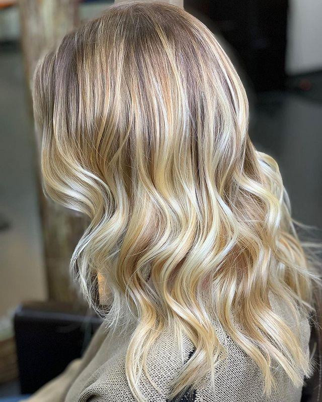 Brunette With Subtle Honey Highlights Brunette With Subtle Honey Highlights — Clean Girl Hair Color 2027