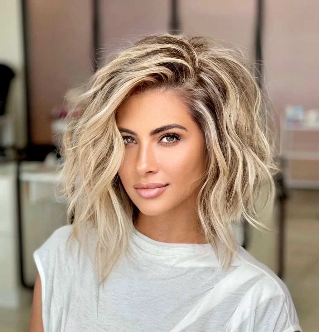 Dimensional Blonde Lob With Root Shadow — Complemented By Face-Framing Highlights Dimensional Blonde Lob With Root Shadow — Complemented By Face-Framing Highlights — Medium Blonde Hair 2027