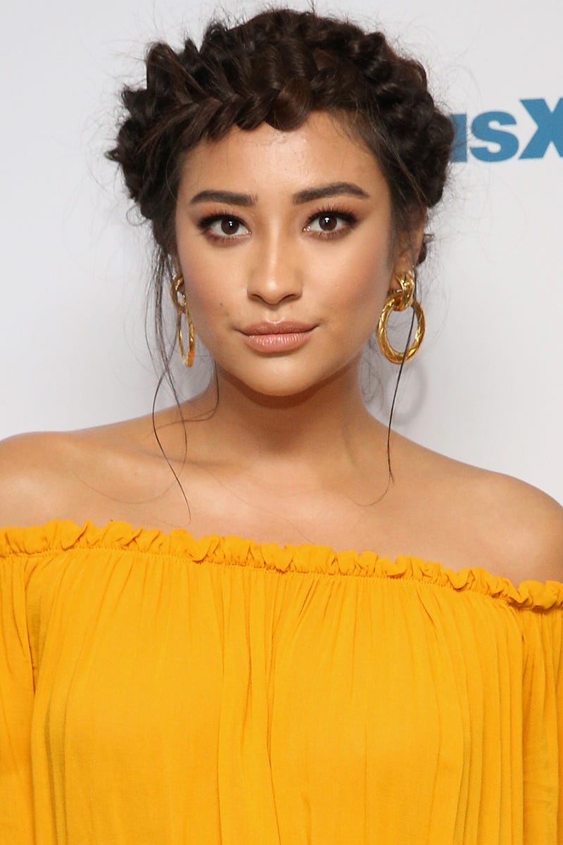 Dark Brown Curly Milkmaid Braids with Face Framing Dark Brown Curly Milkmaid Braids with Face Framing — Milkmaid Braid 2027
