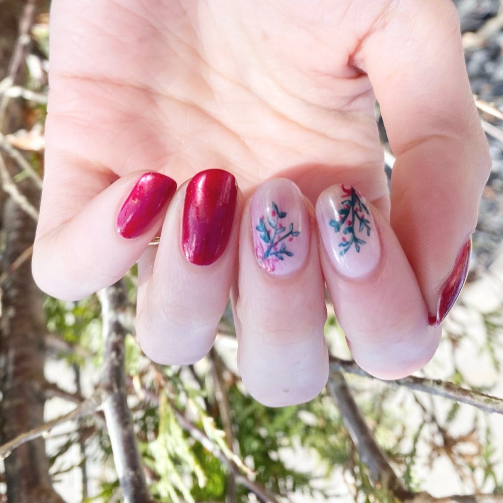 Medium Oval Berry Red Mistletoe Nails Medium Oval Berry Red Mistletoe Nails — Mistletoe Nails 2026